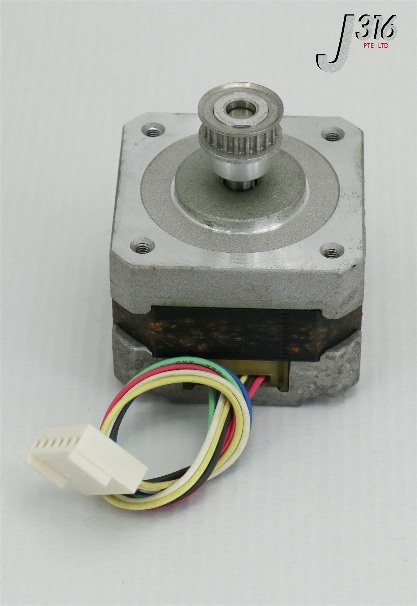 21845 SHINANO KENSHI 1.8° STEPPING MOTOR W/ GEARHEAD STP-42D100